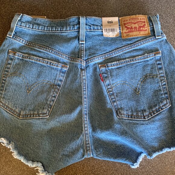 Levi's 501 High Rise Shorts - Picture 3 of 12